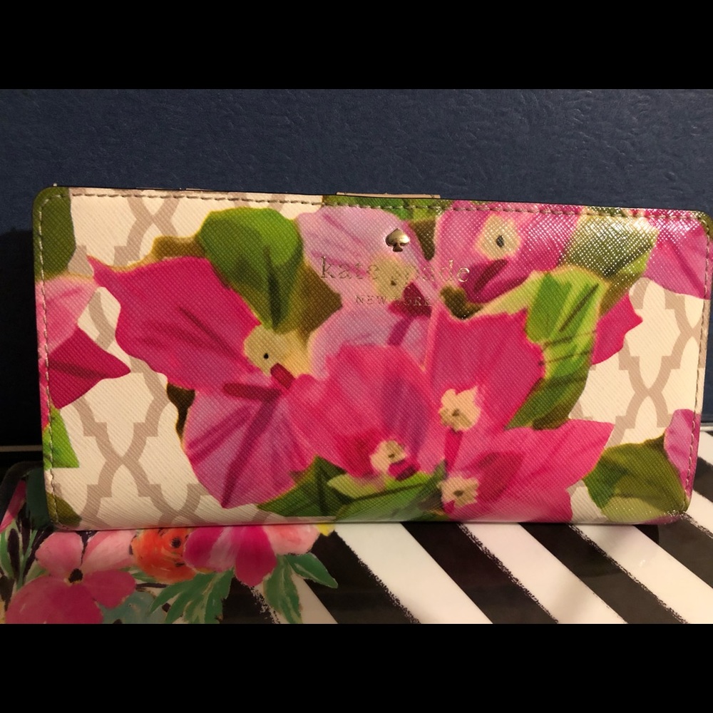 Kate spade wallet